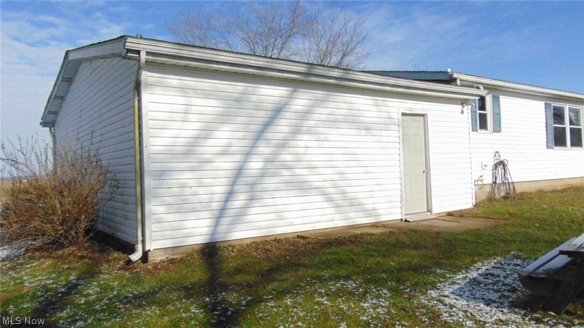 93 East Britton Road Burbank, OH 44214 - Photo 14 of 24