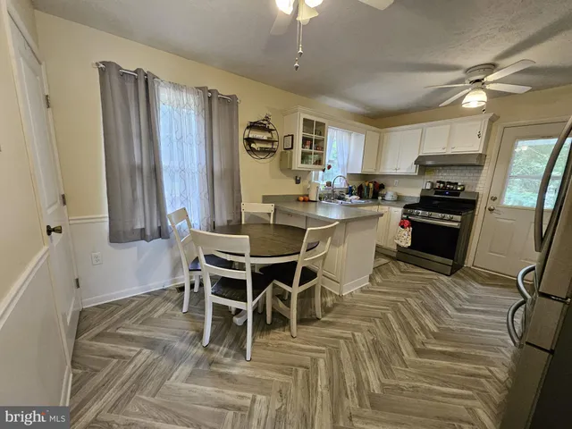 $324,900 | 5350 Water Street, Stephens City, VA 22655