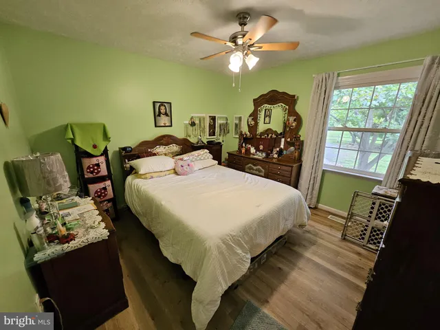 $324,900 | 5350 Water Street, Stephens City, VA 22655