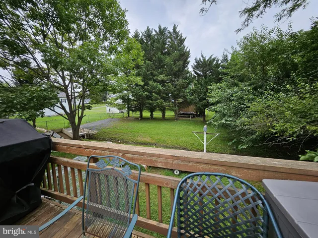 $324,900 | 5350 Water Street, Stephens City, VA 22655