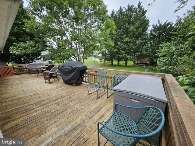 $324,900 | 5350 Water Street, Stephens City, VA 22655