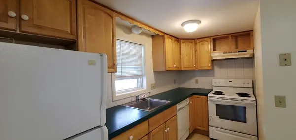 $419,900 | 25-27 Brier Street, Fitchburg, MA 01420
