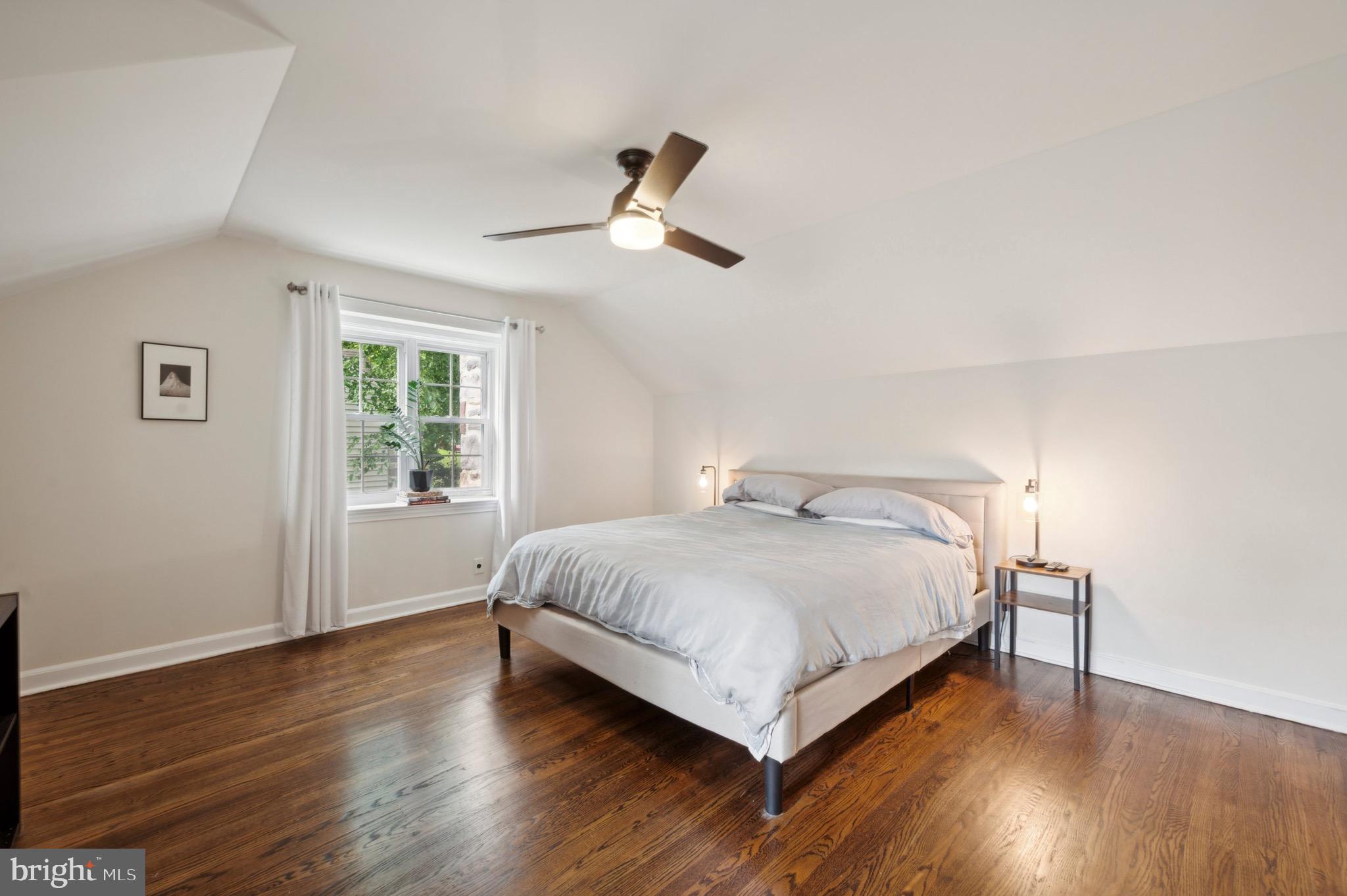 412 Red Leaf Road Wynnewood, PA 19096 - Photo 14 of 20 Primary Bedroom