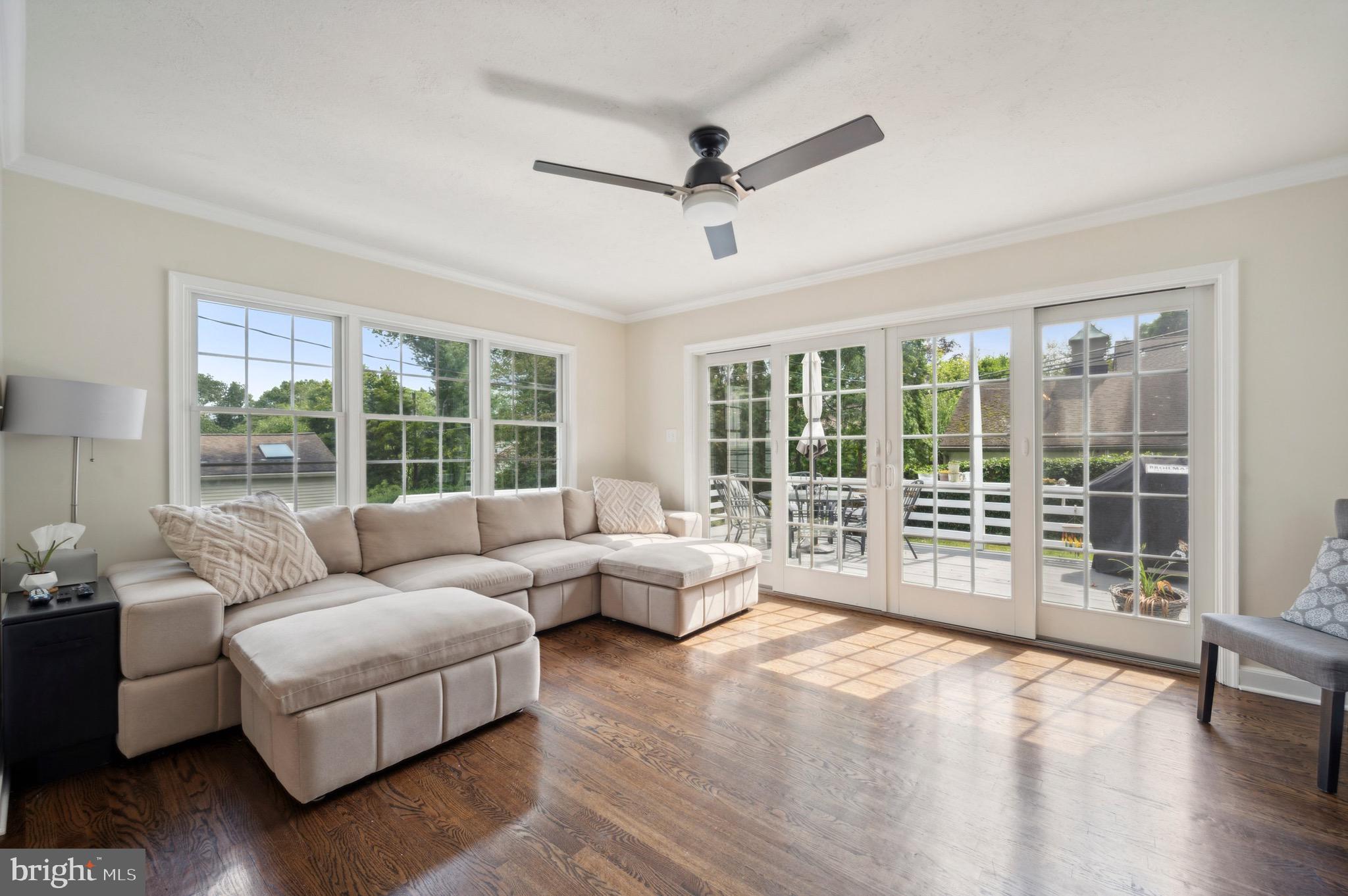 412 Red Leaf Road Wynnewood, PA 19096 - Photo 7 of 20 Family room/Sun room