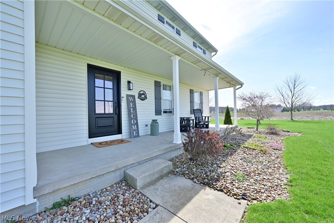17327 Wheeler Road Lagrange, OH 44050 - Photo 3 of 45