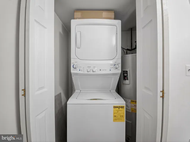 $2,900 | 7680 Tremayne Place, Unit 308, McLean, VA 22102