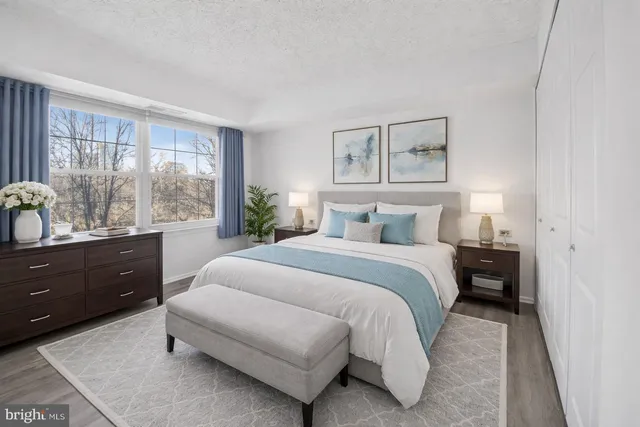 $2,900 | 7680 Tremayne Place, Unit 308, McLean, VA 22102