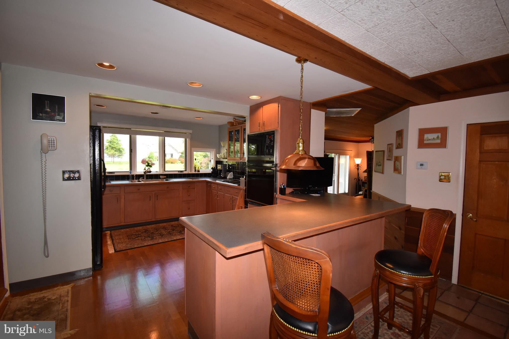 7 Hatsawap Road Cambridge, MD 21613 - Photo 19 of 36 Kitchen