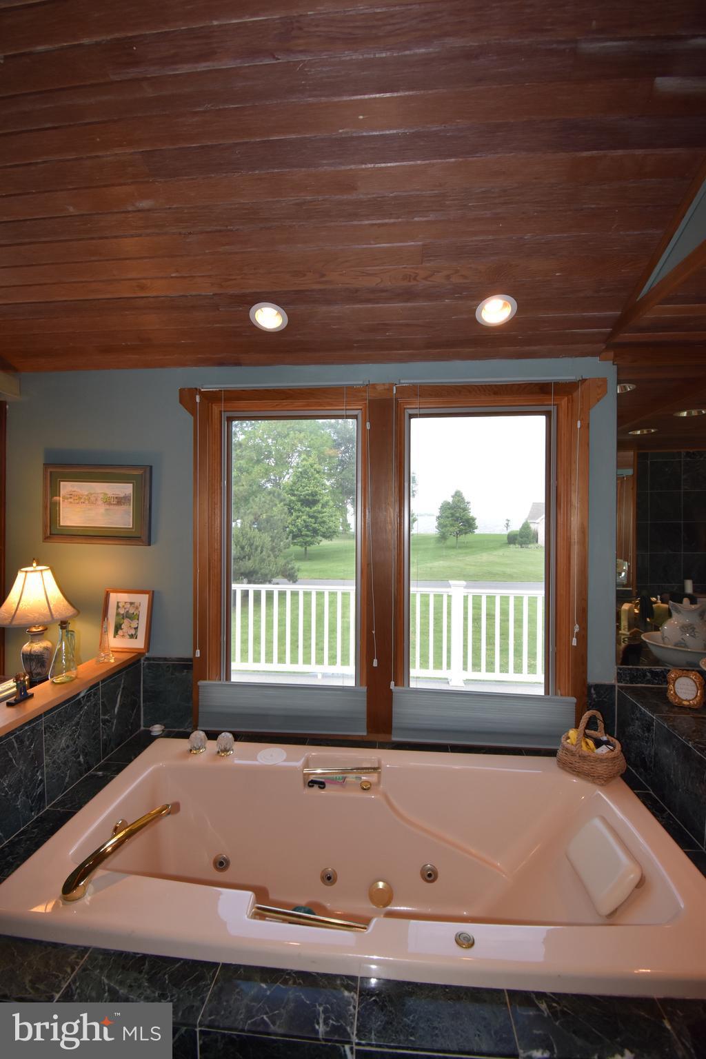 7 Hatsawap Road Cambridge, MD 21613 - Photo 31 of 36 Bath (Master)