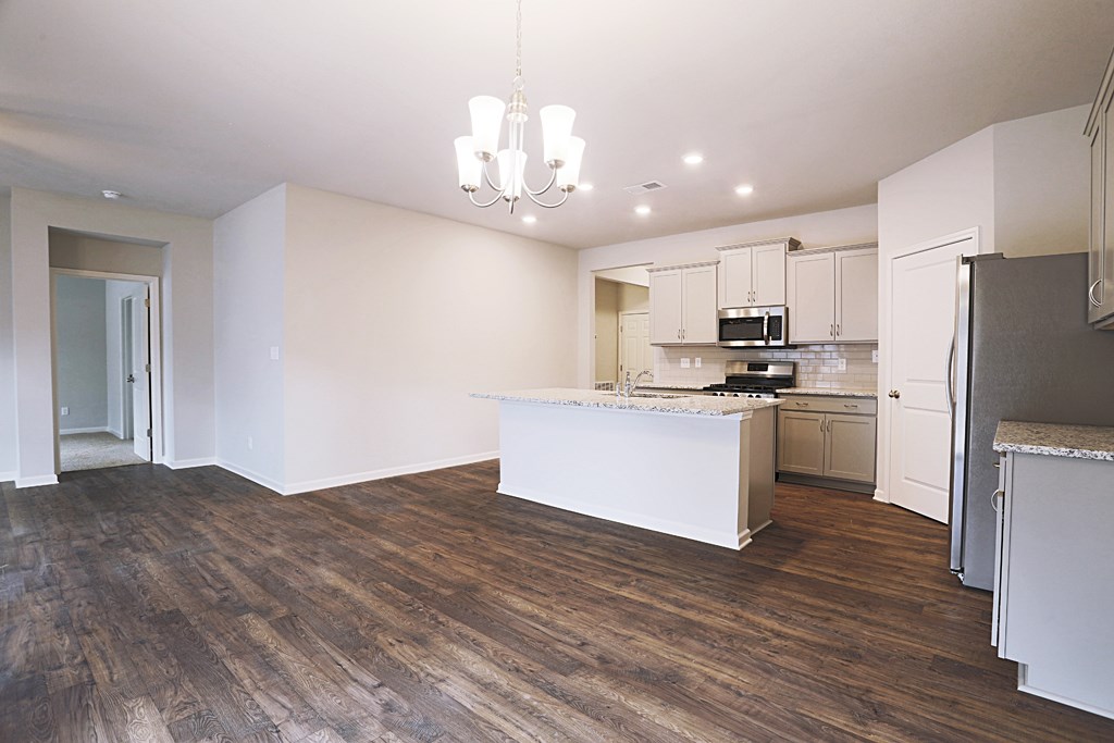 5303 Crossfield Road Memphis, TN 38109 - Photo 6 of 18
