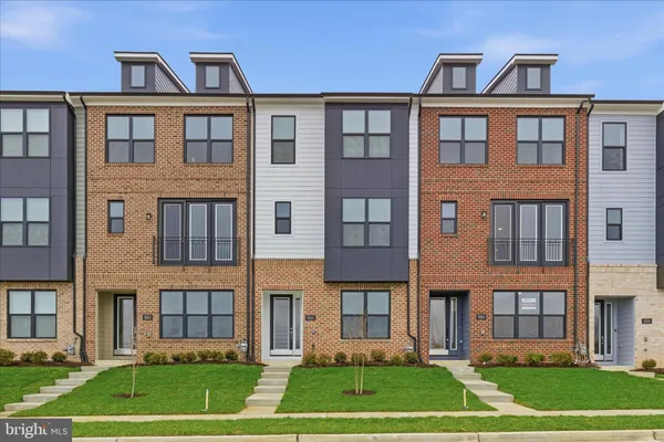 $3,675 | 5014 Henry King Way, Bowie, MD 20715