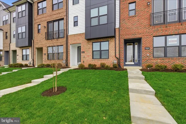 $3,675 | 5014 Henry King Way, Bowie, MD 20715