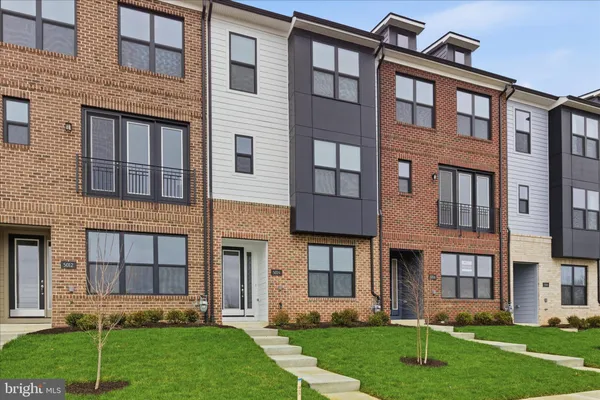 $3,675 | 5014 Henry King Way, Bowie, MD 20715