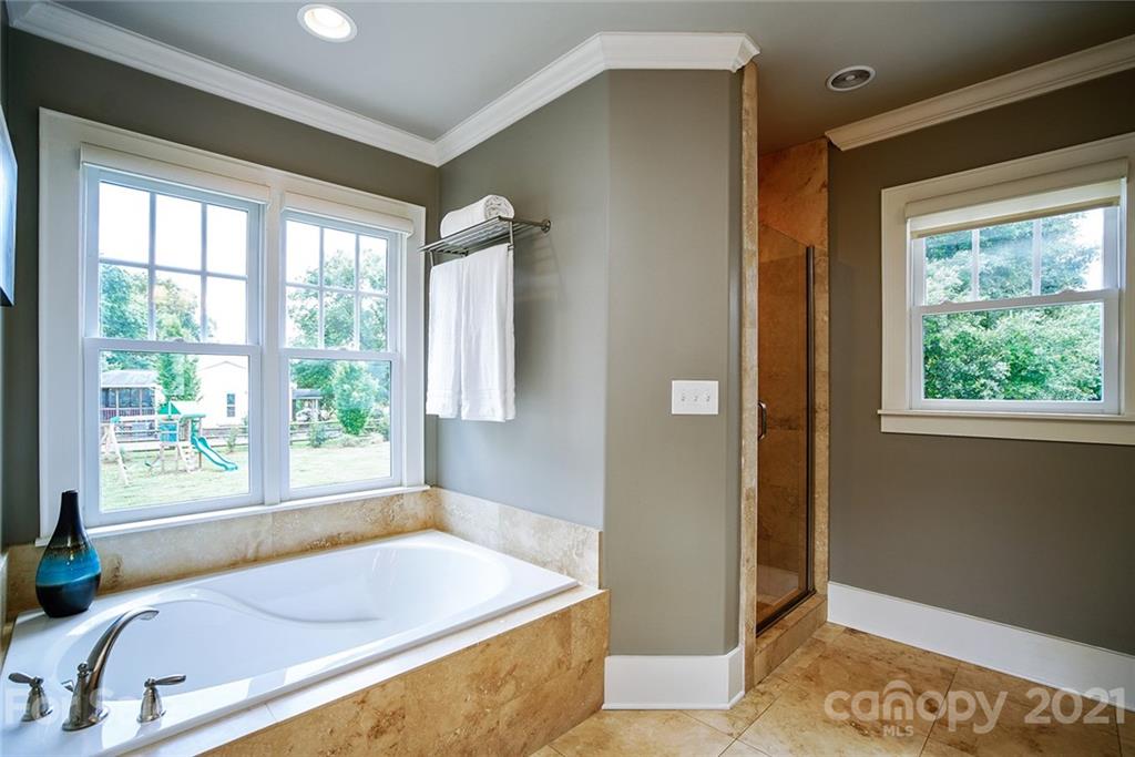 3833 Rea Road Charlotte, NC 28226 - Photo 10 of 40 Gallery Image 10