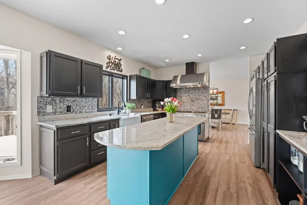 $784,000 | 3617 Tanglewood Court, Eagan, MN 55123