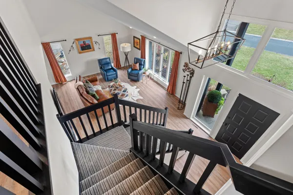 $784,000 | 3617 Tanglewood Court, Eagan, MN 55123