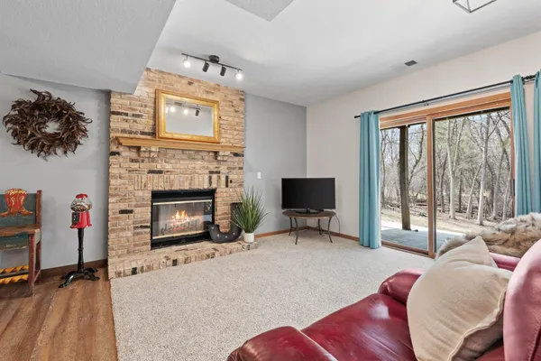 $784,000 | 3617 Tanglewood Court, Eagan, MN 55123