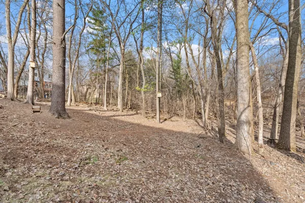 $784,000 | 3617 Tanglewood Court, Eagan, MN 55123