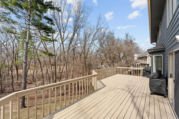 $784,000 | 3617 Tanglewood Court, Eagan, MN 55123