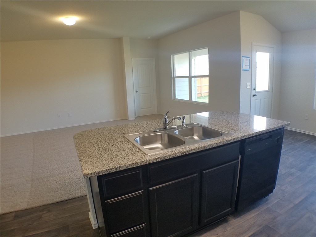 15100 Harkness Pass Austin, TX 78725 - Photo 10 of 30