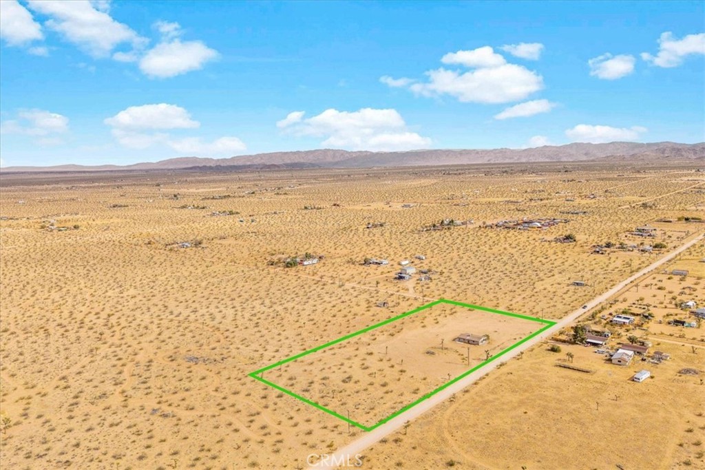 59724 Stearman Road Landers, CA 92285 - Photo 19 of 38 a view of an ocean and beach