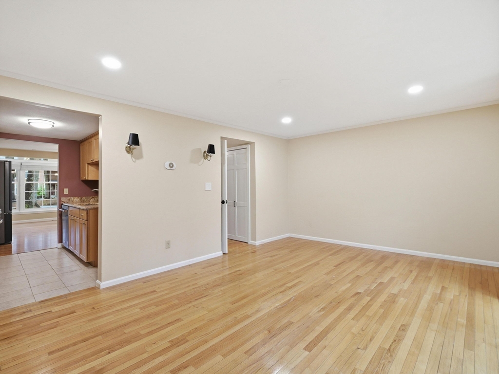 111 Brigham Street, Unit 19A Hudson, MA 01749 - Photo 17 of 37