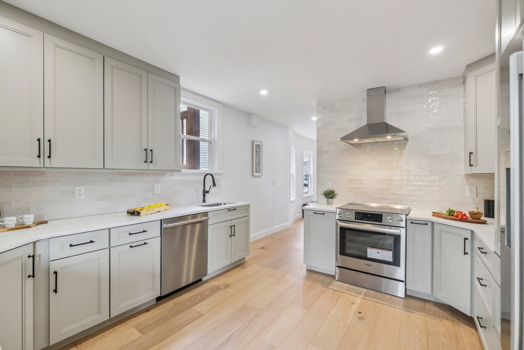 32-34 Larch Street Boston, MA 02135 - Photo 12 of 42