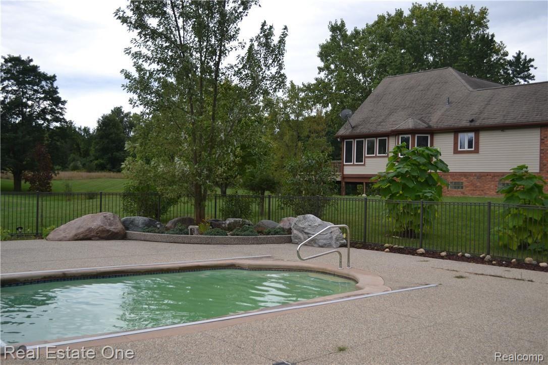15205 Hawley Road Holly, MI 48442 - Photo 4 of 76 DSC_5234.JPG