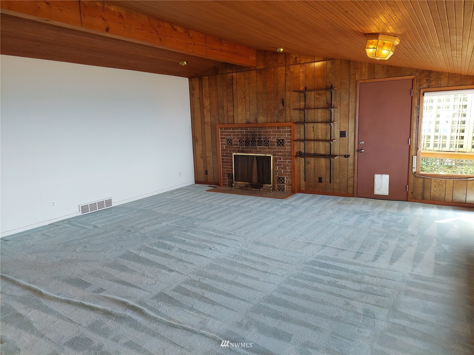 9205 Olympic View Drive Edmonds, WA 98020 - Photo 17 of 25 a view of a storage & utility room