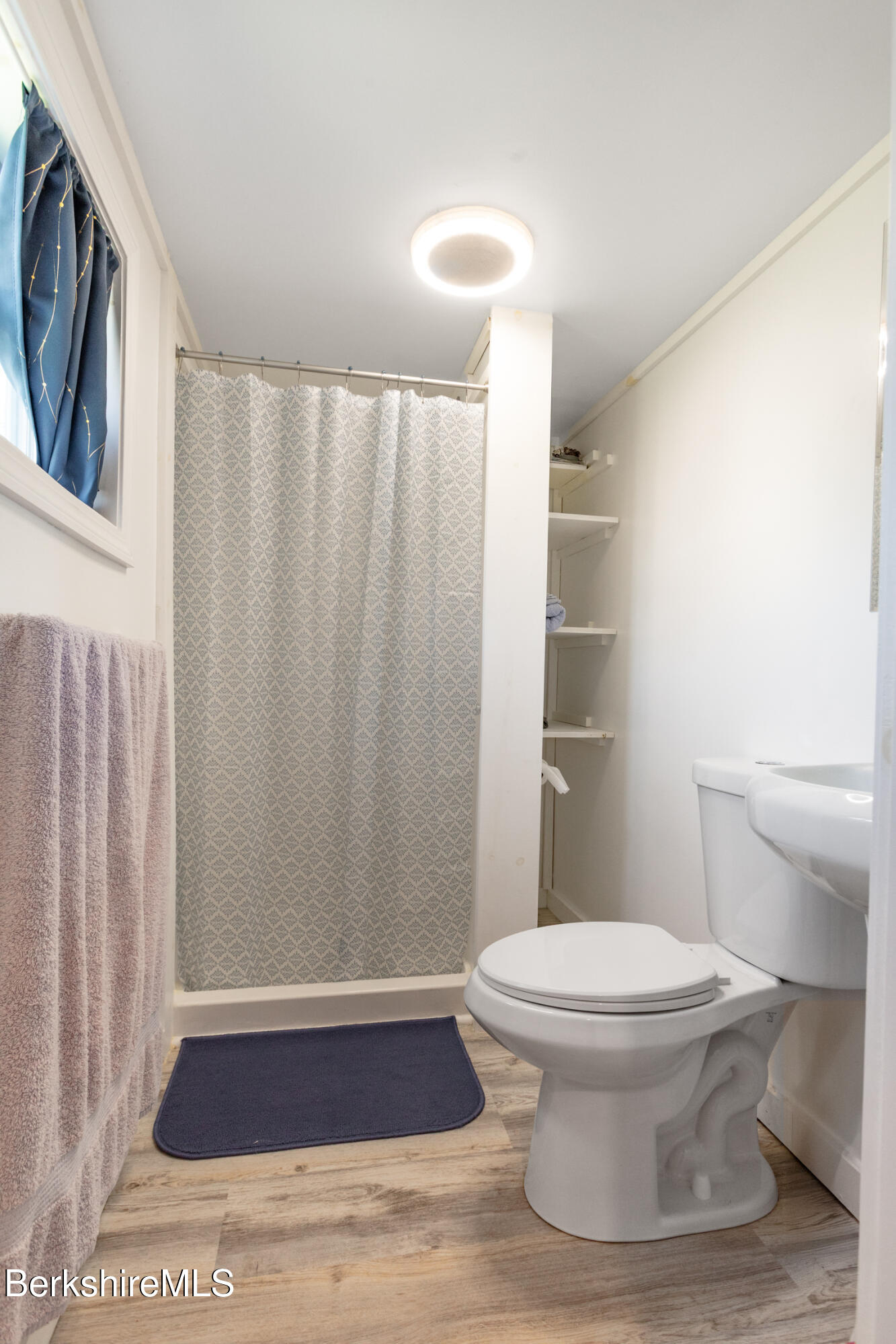 561 Pecks Road Pittsfield, MA 01201 - Photo 24 of 32 Primary Bathroom