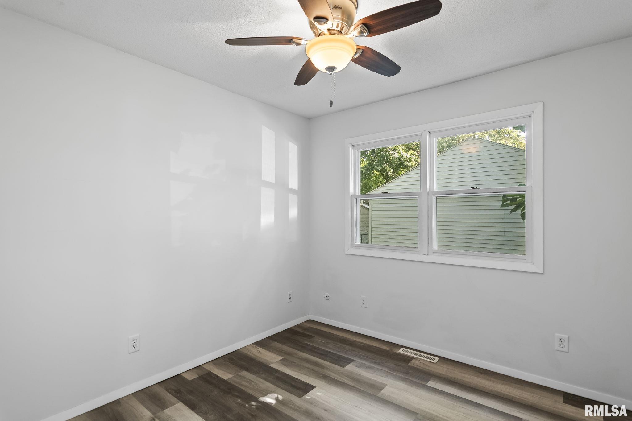 2523 Ridge Avenue Springfield, IL 62702 - Photo 23 of 31 Gallery Image 23