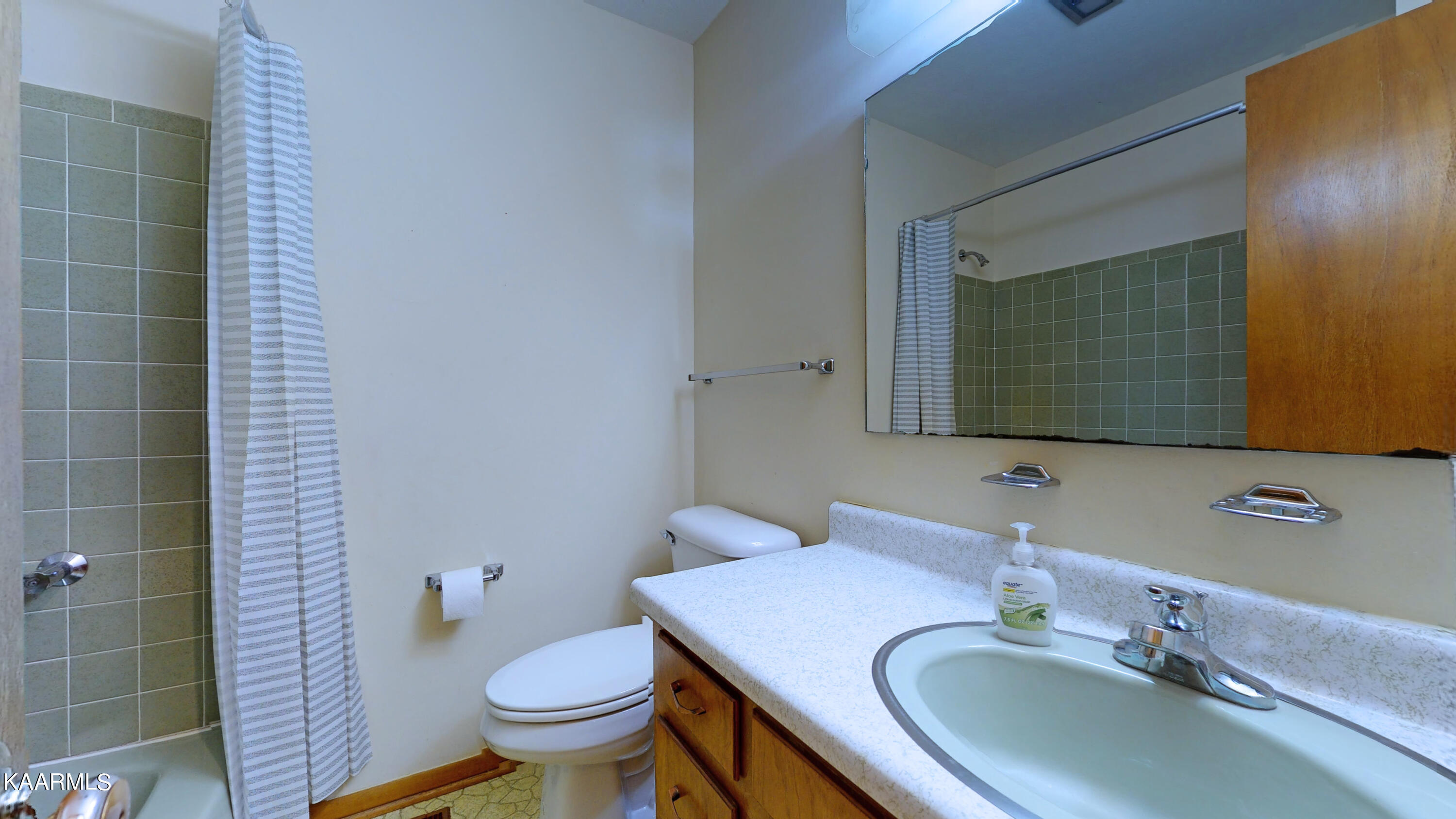 105 Netherlands Road Oak Ridge, TN 37830 - Photo 17 of 32 105-17