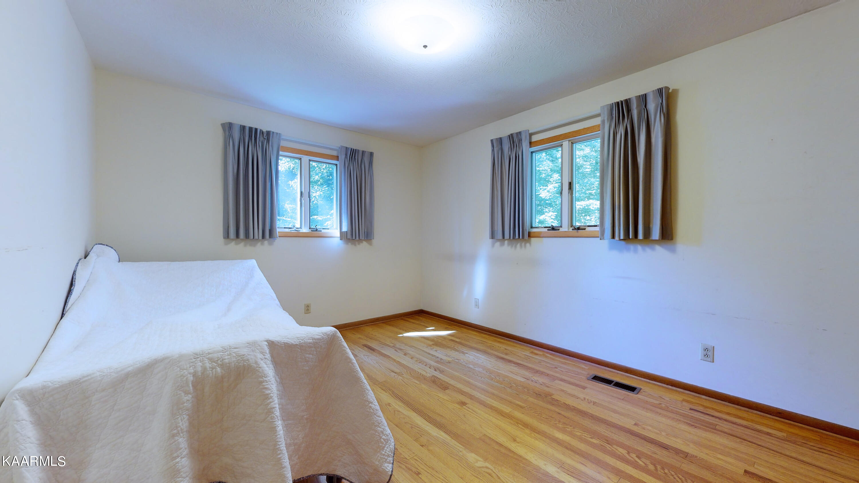 105 Netherlands Road Oak Ridge, TN 37830 - Photo 20 of 32 105-20