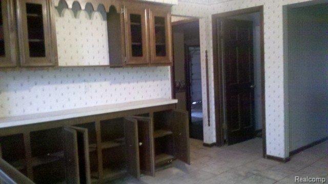 1335 Kent Road Ortonville, MI 48462 - Photo 8 of 13 breakfast rm