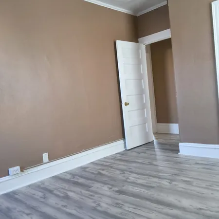 $1,875 | 517-519 2nd Street, Unit 2, Fall River, MA 02721