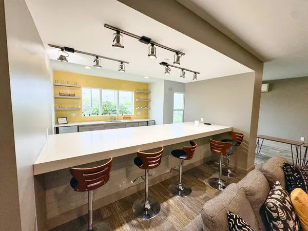 $1,500 | 400 Herron Drive, Unit 305, Nashville, TN 37210