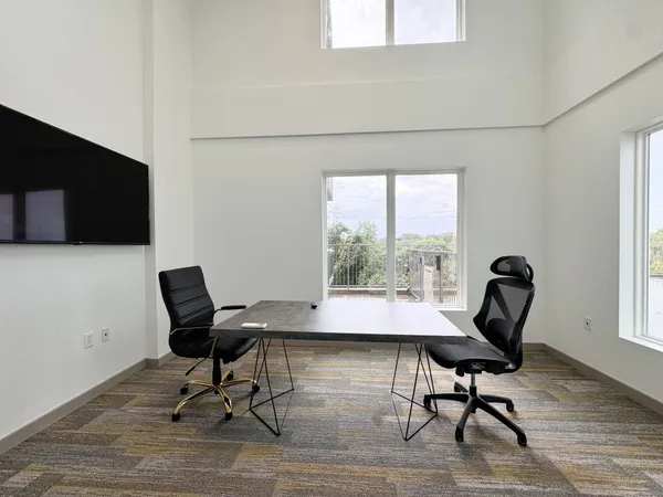 $1,500 | 400 Herron Drive, Unit 305, Nashville, TN 37210