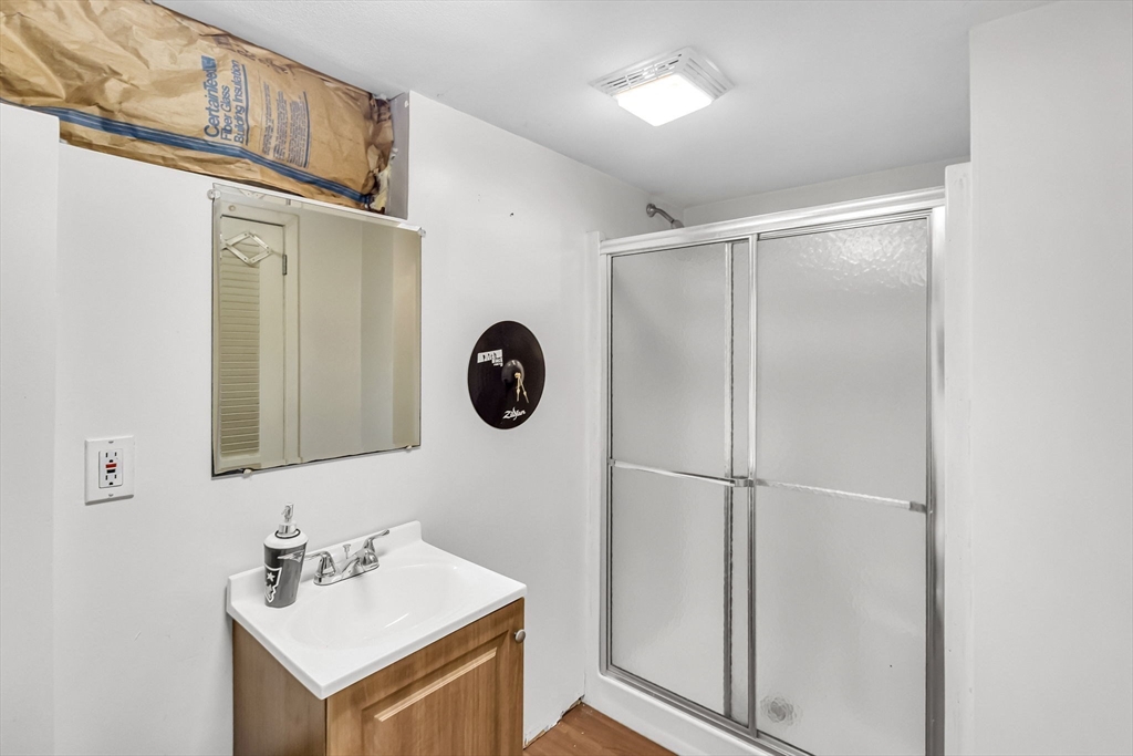 59 Kulig Street Springfield, MA 01104 - Photo 26 of 32 Gallery Image 26