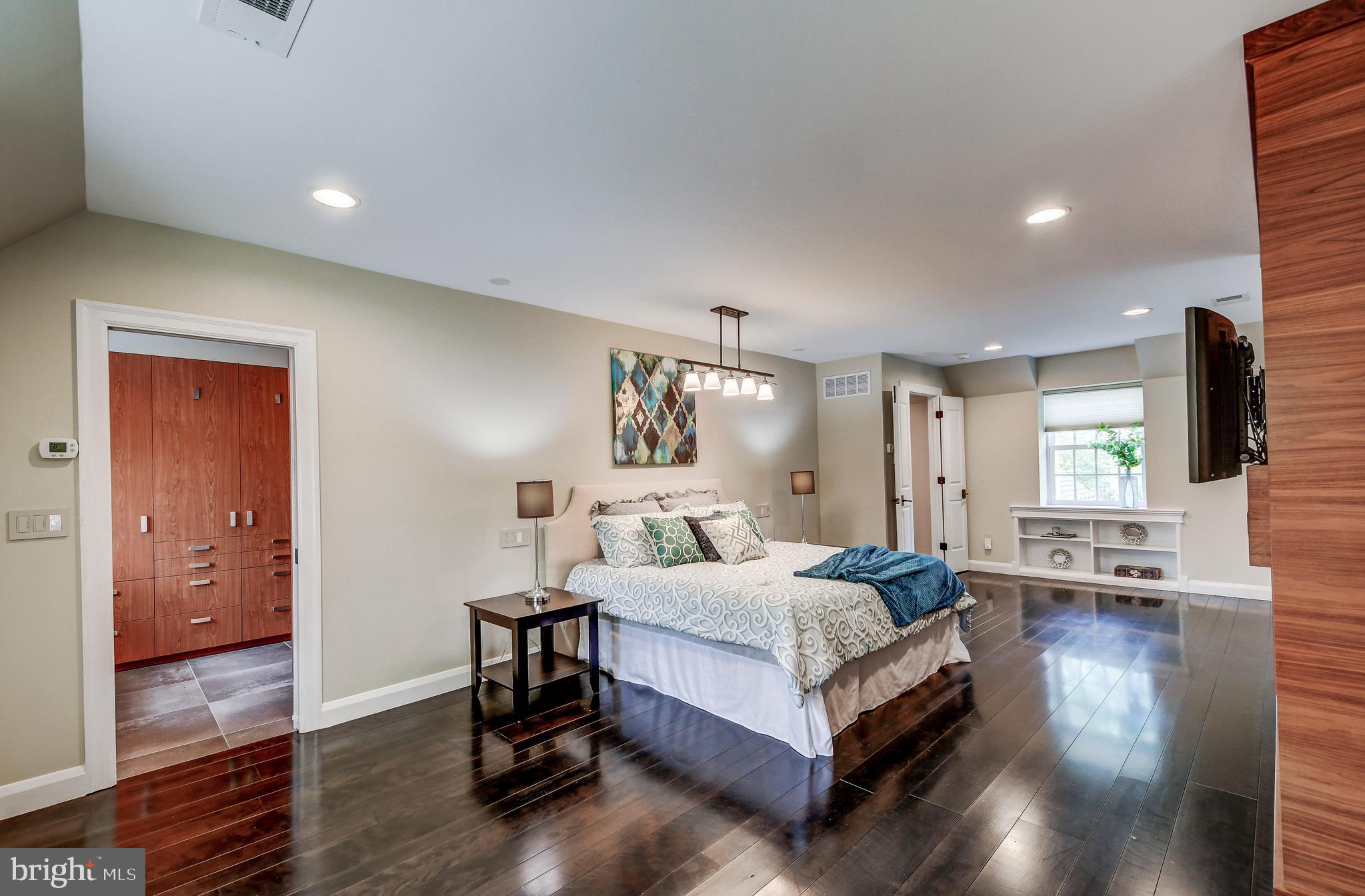 216 St Dunstans Road Baltimore, MD 21212 - Photo 24 of 47