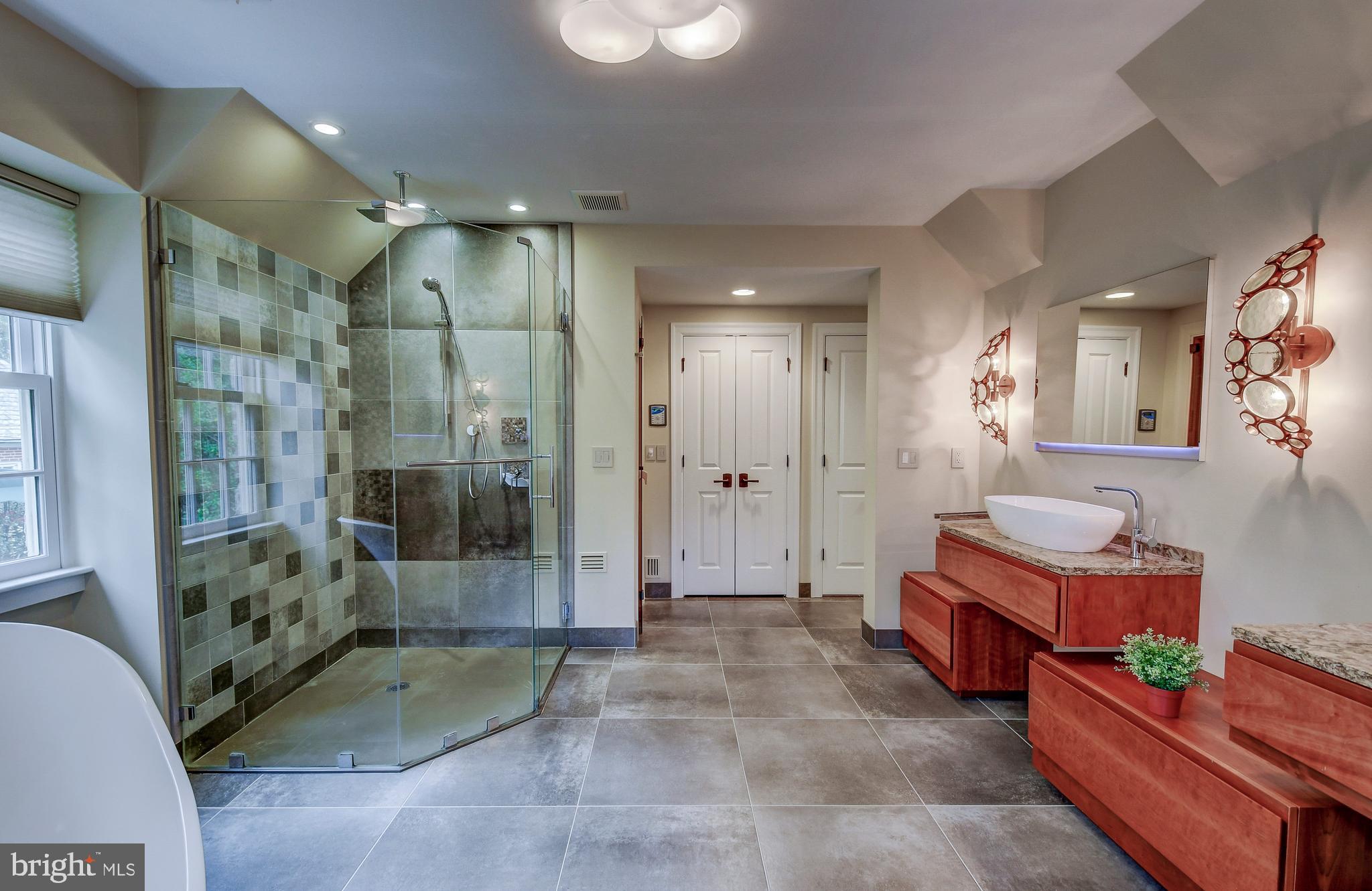 216 St Dunstans Road Baltimore, MD 21212 - Photo 30 of 47 Custom lighting throughout