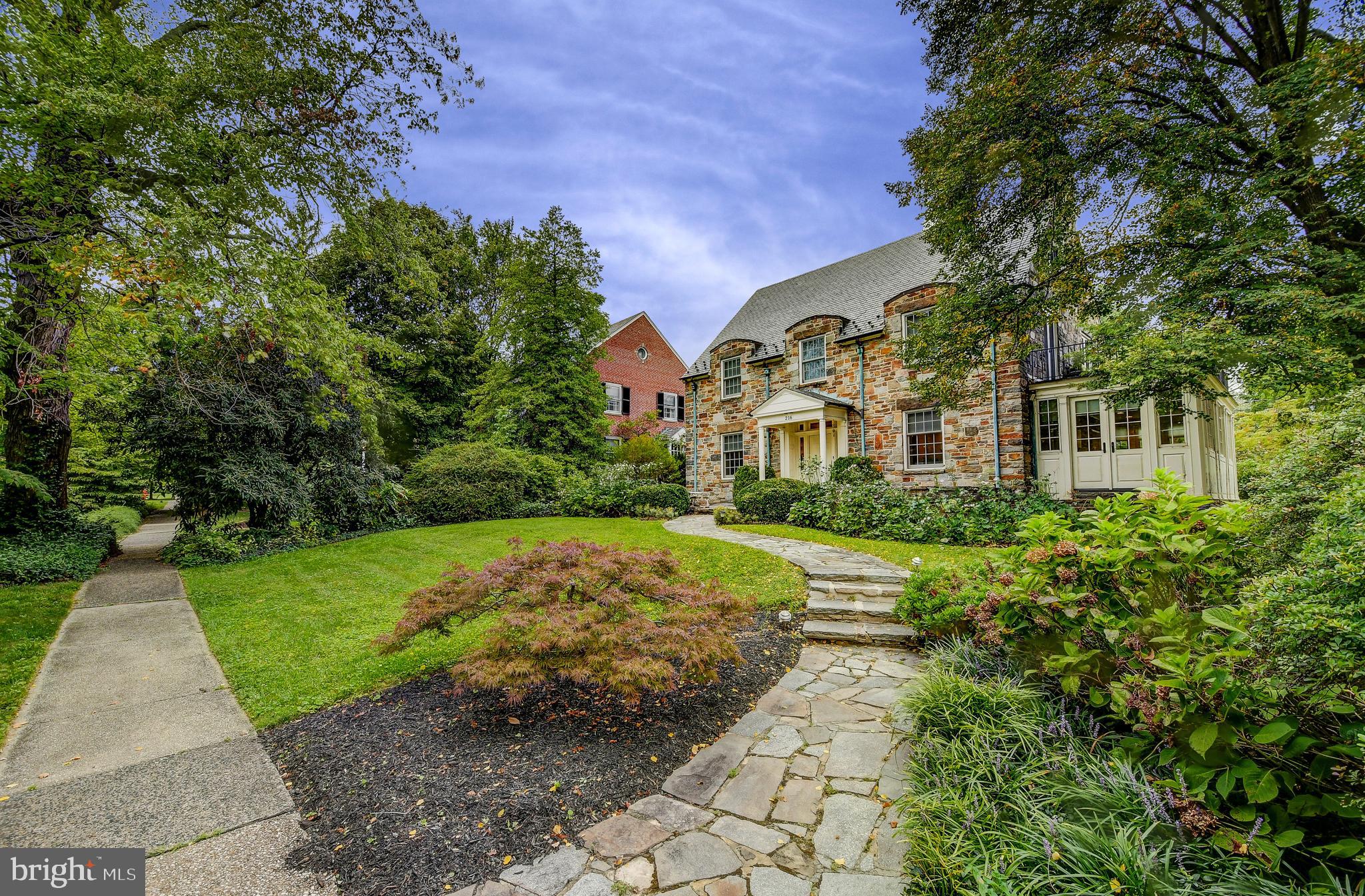 216 St Dunstans Road Baltimore, MD 21212 - Photo 4 of 47 Views off Springlake