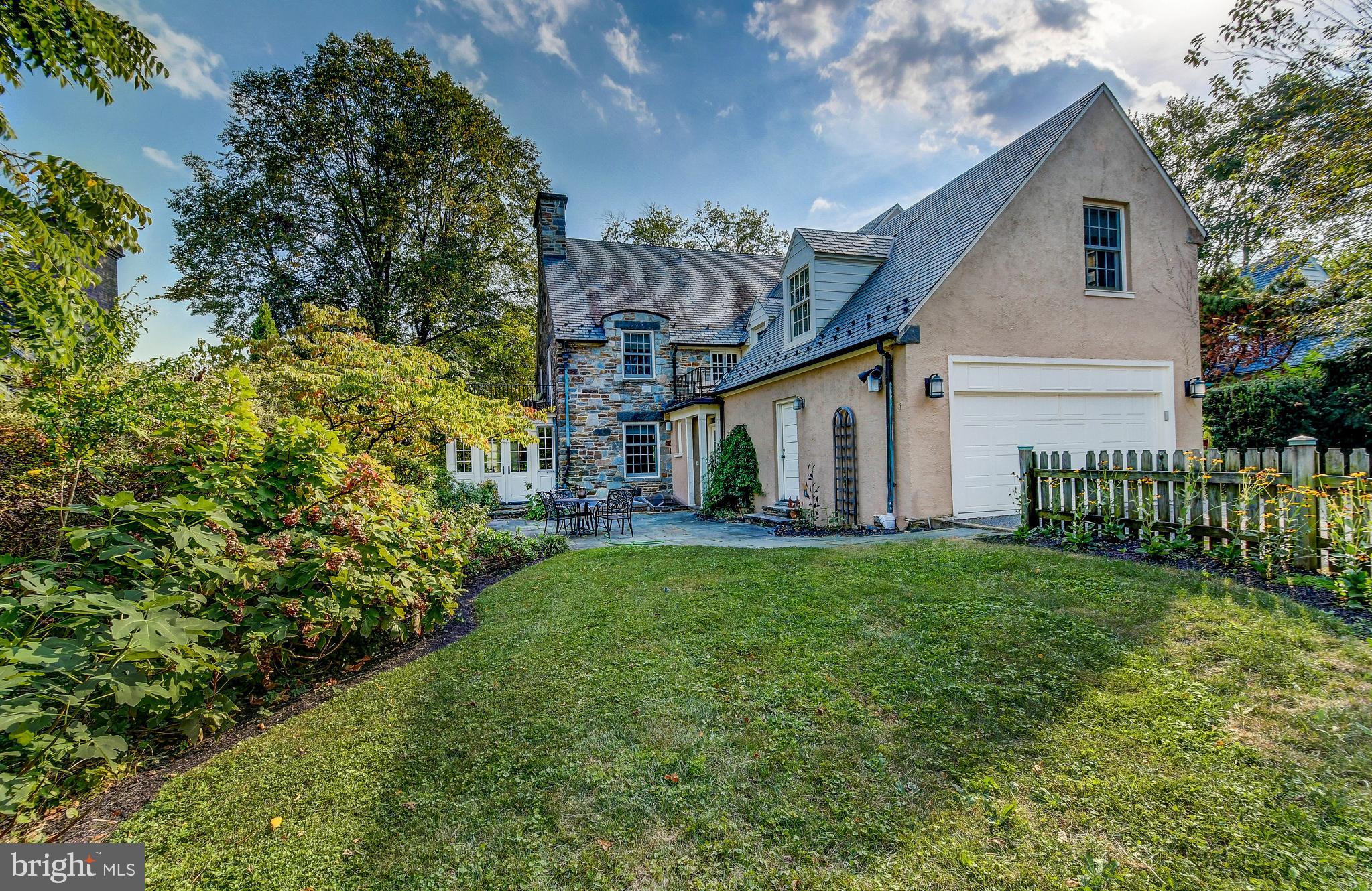 216 St Dunstans Road Baltimore, MD 21212 - Photo 46 of 47 Quiet & private