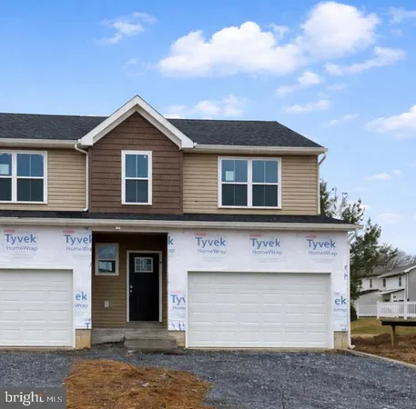 $355,000 | 221 Lucille Way, Fleetwood, PA 19522