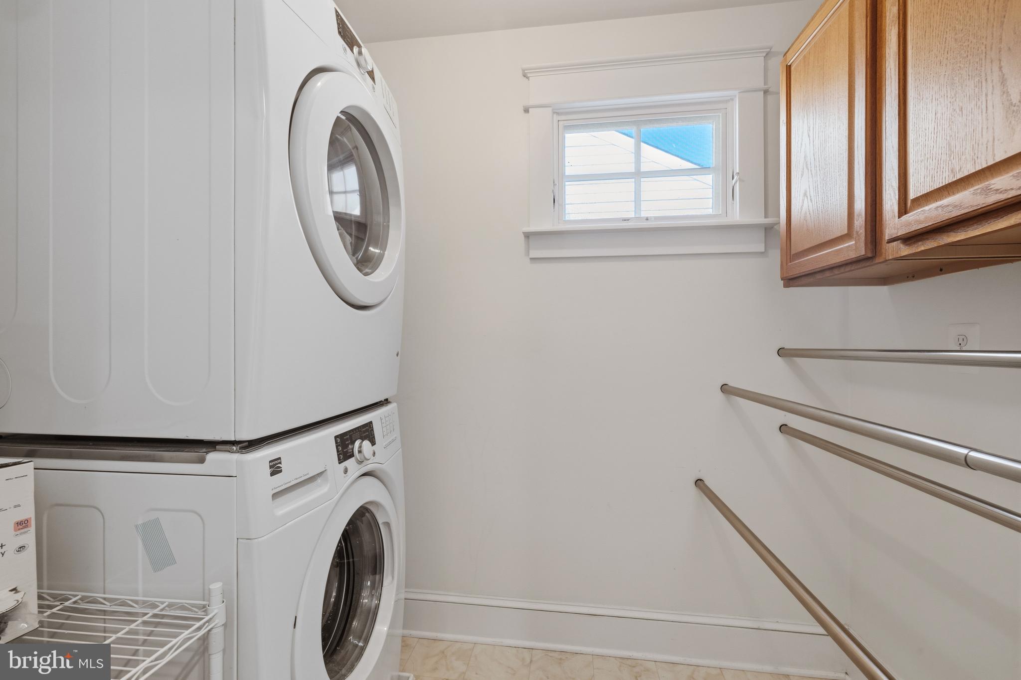 304 Locust Avenue Annapolis, MD 21401 - Photo 26 of 58 a utility room with dryer and washer