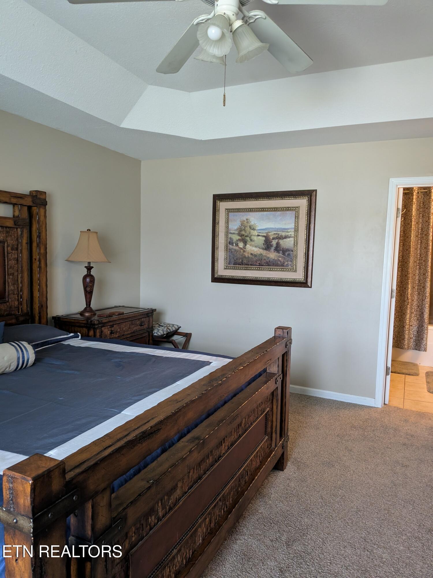 332 Meriwether Way Pigeon Forge, TN 37863 - Photo 15 of 32 PXL_20251218_150926239