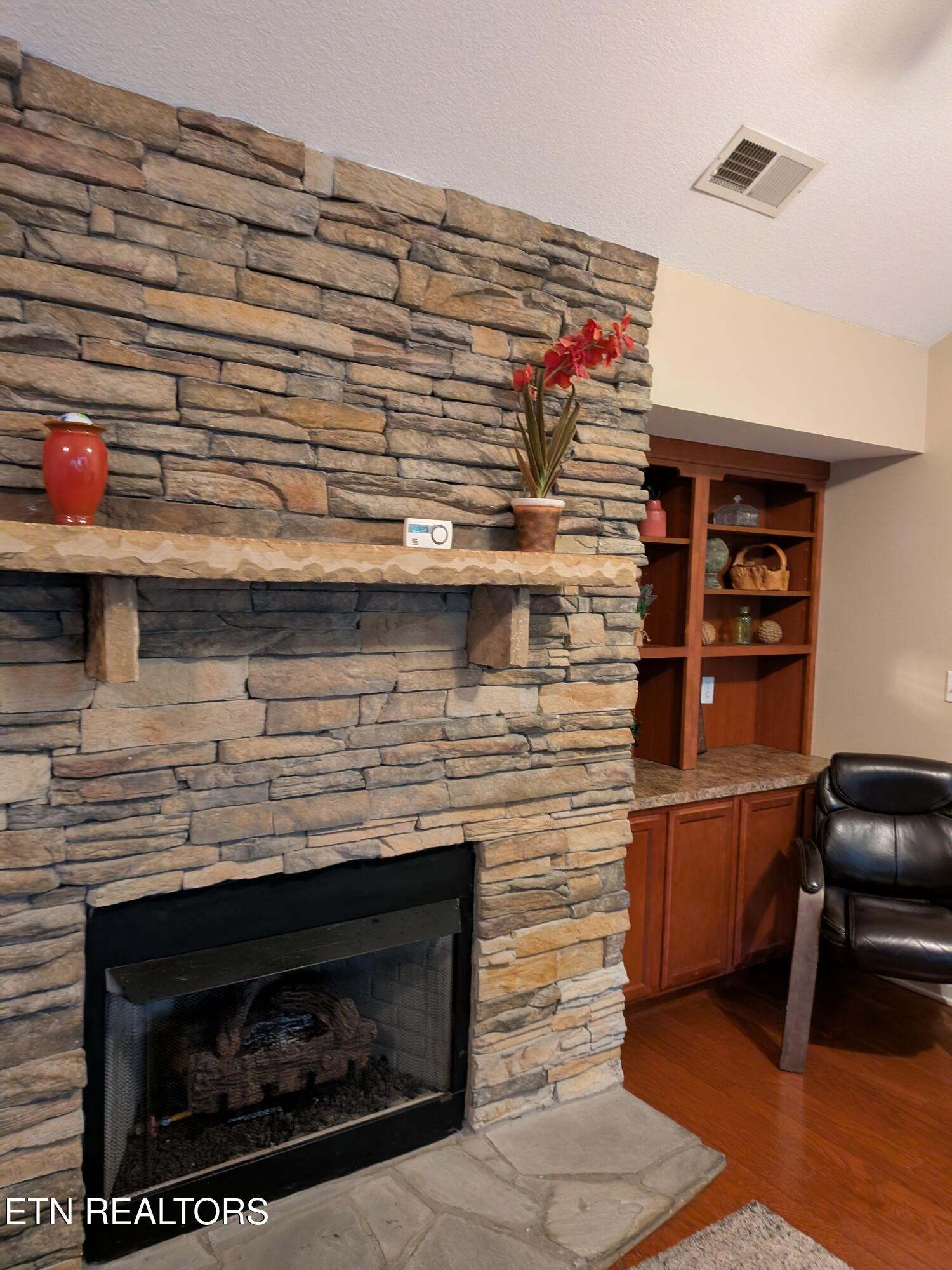 332 Meriwether Way Pigeon Forge, TN 37863 - Photo 7 of 32 1000004284