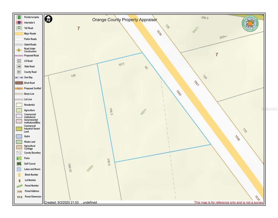 1550 South Tanner Road Orlando, FL 32833 - Photo 3 of 9 a view of a hallway with white wall and a painting