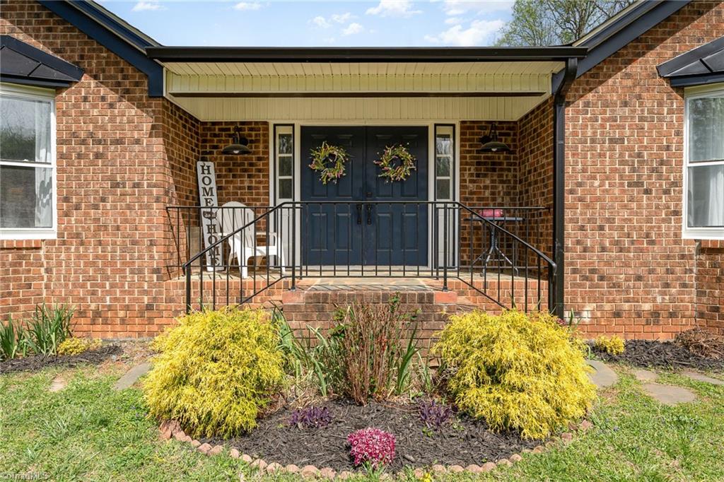 6010 Bush Road Browns Summit, NC 27214 - Photo 4 of 50 Gallery Image 4