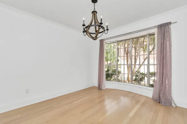 $2,750 | 3934 Roseland Street, Houston, TX 77006