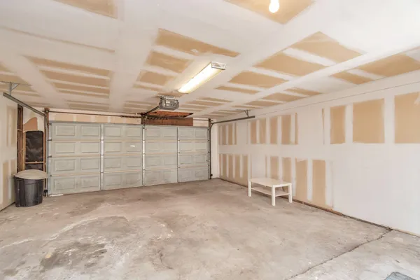 $2,750 | 3934 Roseland Street, Houston, TX 77006